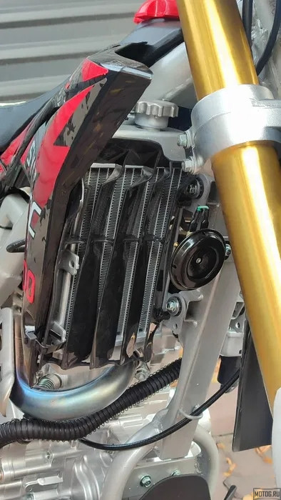 Эндуро мотоцикл SYCMCC 300-15 Водяное охлаждение – мощный, надежный, кроссовый байк